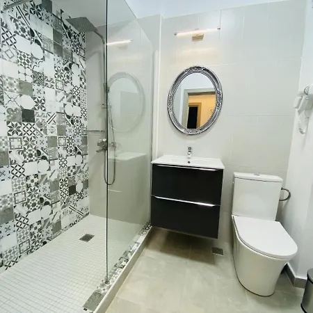 Alezzi Yaht Apartment With Sea View Near The Beach *