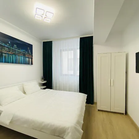 Alezzi Yaht Apartment With Sea View Near The Beach Daire