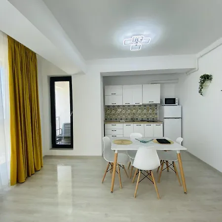 Alezzi Yaht Apartment With Sea View Near The Beach * Navodari